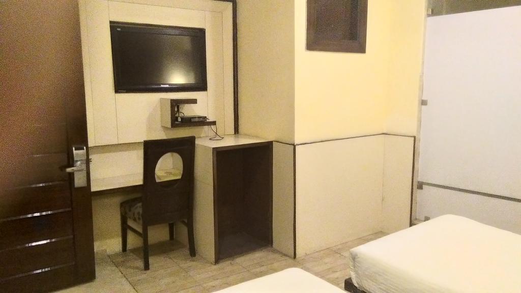 The White Klove Nueva Delhi Exterior foto