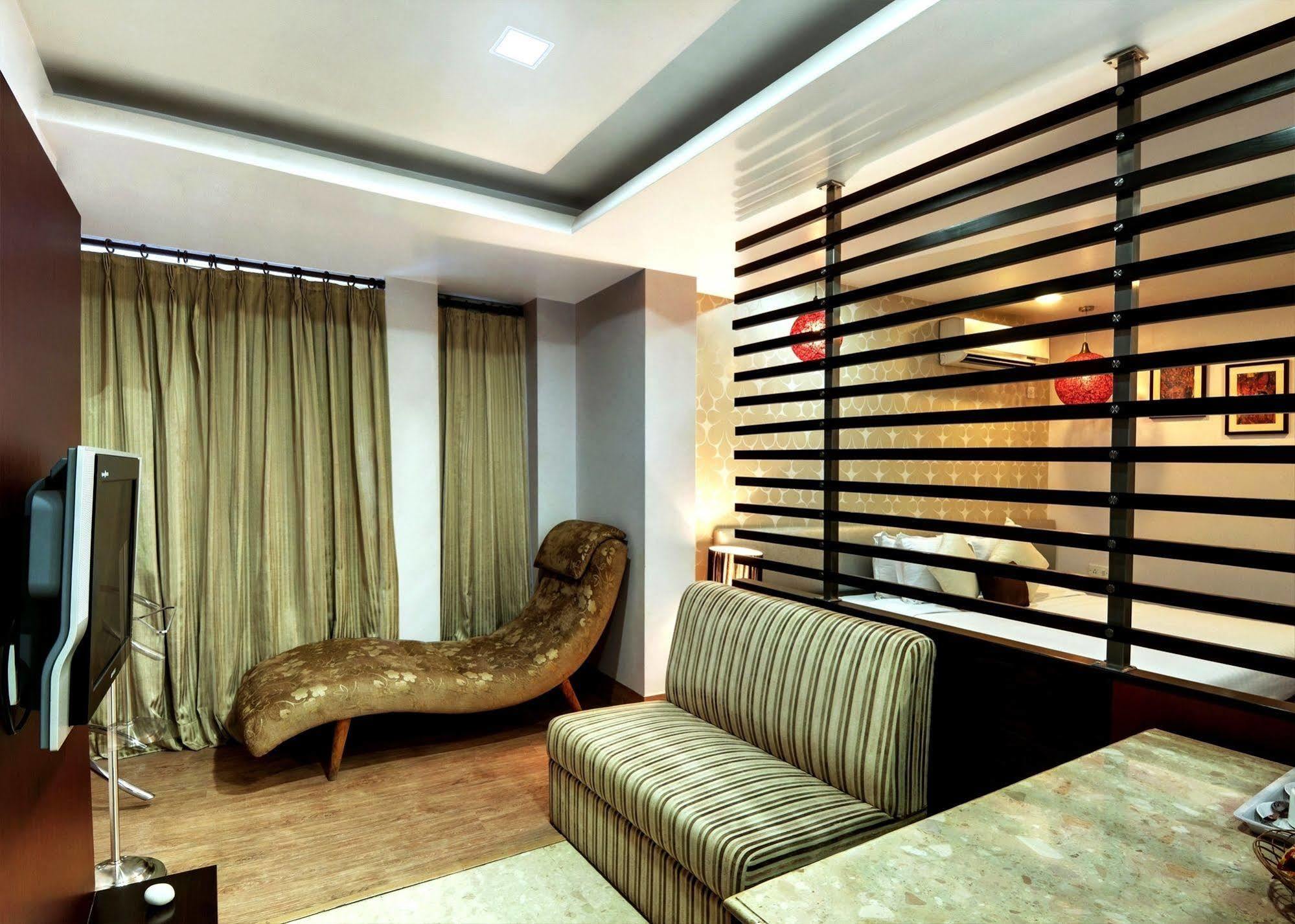 The White Klove Nueva Delhi Exterior foto